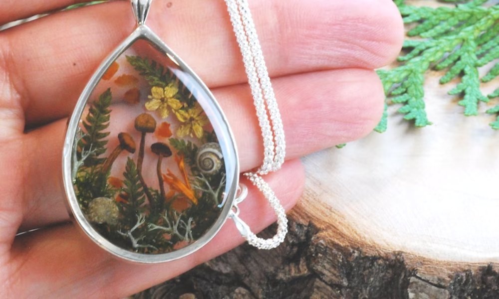 Herfsthanger maken met UV-Resin - itsOkay