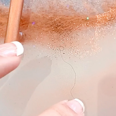 Zo voorkom je stof of haren in je epoxy!